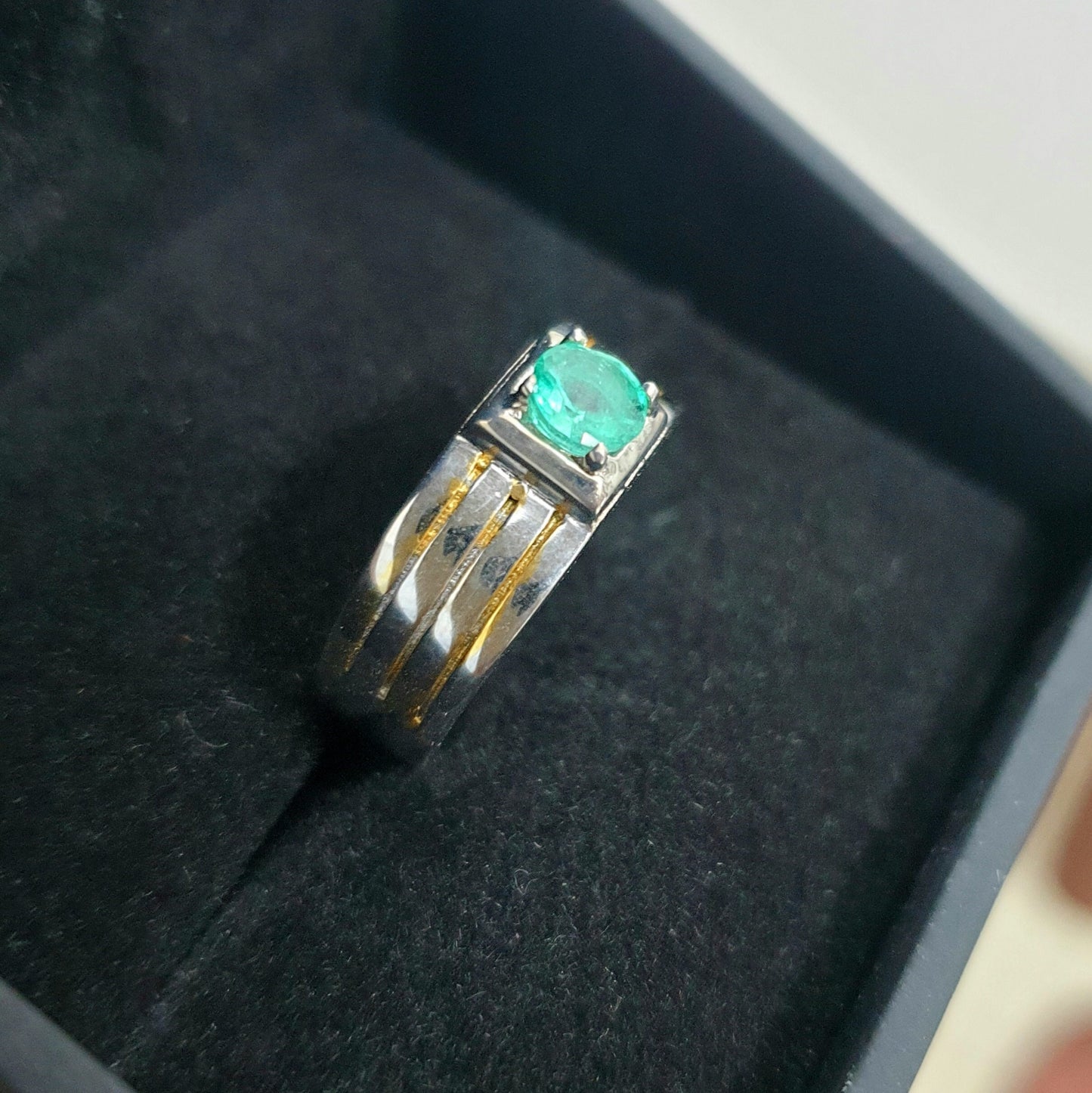 Colombian Emerald Solitaire Ring, Natural Bright Green Round Emerald Wedding Ring For Men and Women, AAA Emerald Daily Wear Birthstone Ring