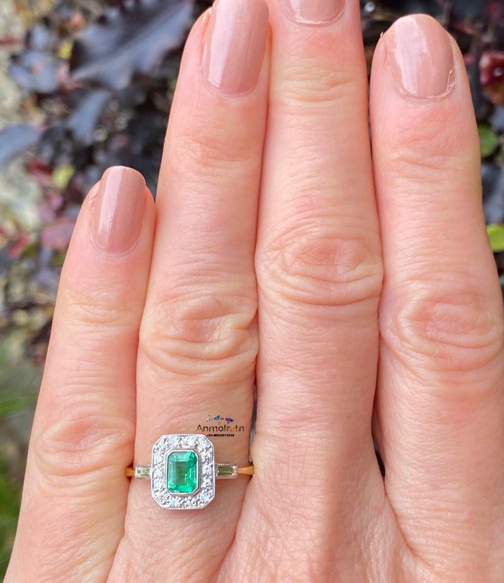 Emerald Cluster Wedding Ring, High Quality Emerald Cut Engagement ring For Women, 14k Bezel Set Natural Emerald Octagon Ring Gift For Her,