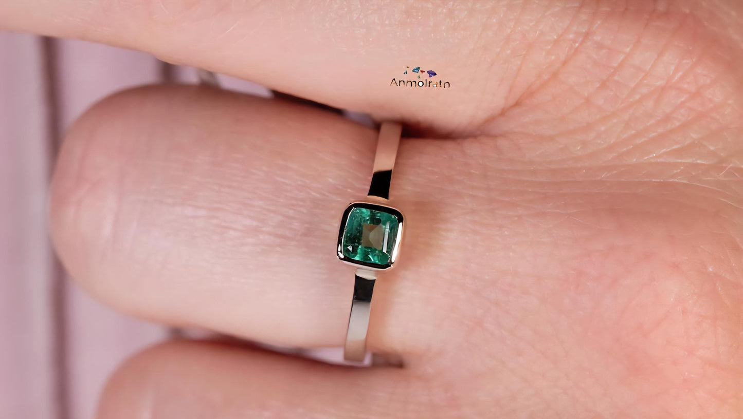 Emerald Bezel Set Solitaire Ring, Square Emerald Ring, Emerald Cut Silver Ring, Natural Emerald Birthstone Ring Tiny Emerald Pinky Ring Gift