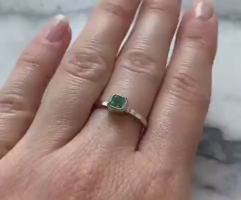Emerald Bezel Set Solitaire Ring, Square Emerald Ring, Emerald Cut Silver Ring, Natural Emerald Birthstone Ring Tiny Emerald Pinky Ring Gift