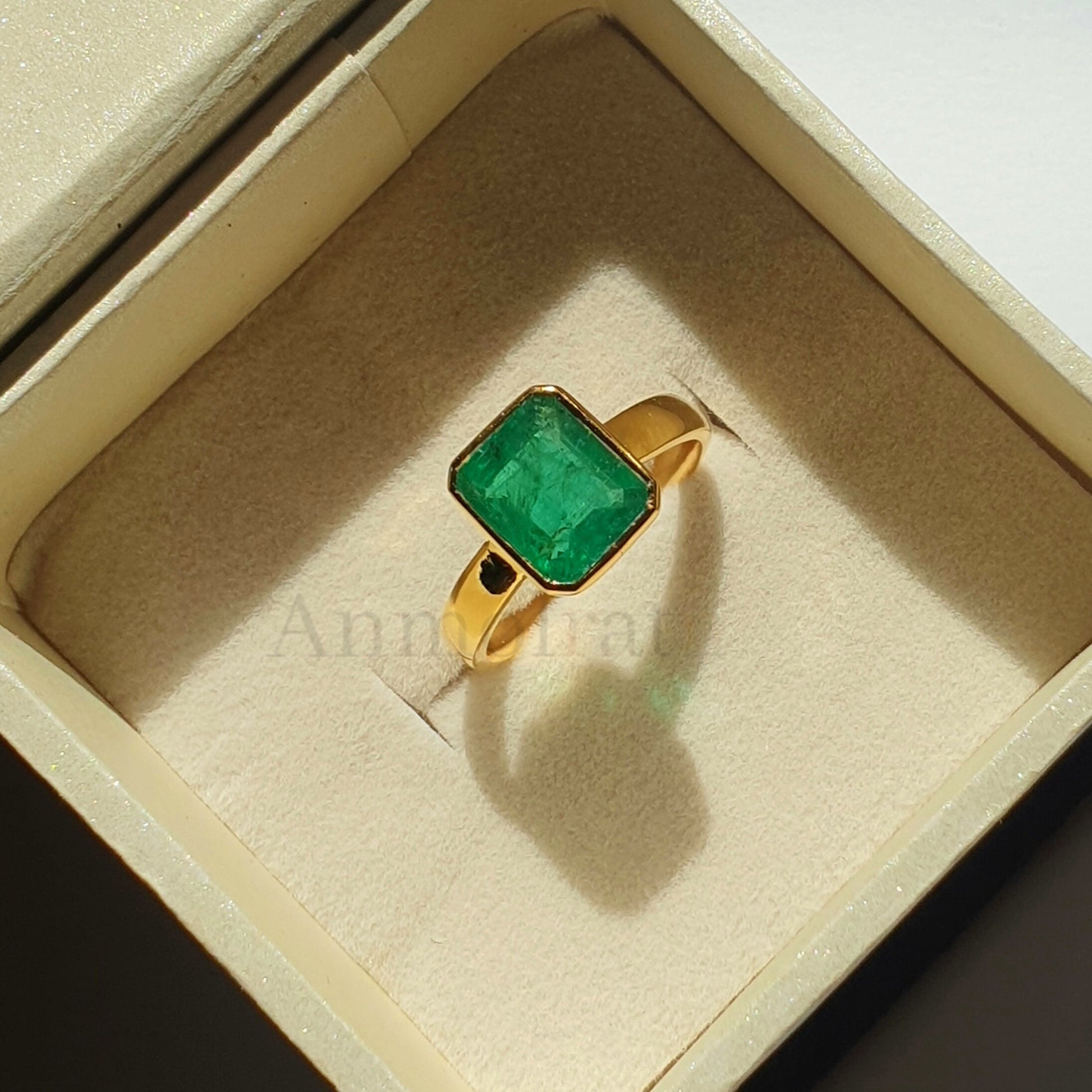 Vintage 3.00 Ct Natural Emerald Ring 14k Gold Emerald Cut Emerald Bezel Set Solitaire Ring, Genuine Emerald Stacking Ring For Men & Women