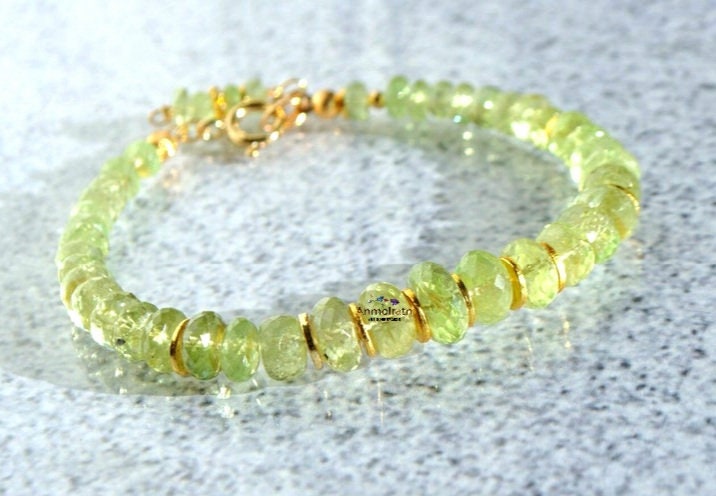 Natural Emerald Bracelet, Untreated Colombian Emerald Beaded Bracelet, Emerald Faceted Dainty Bracelet, Raw Emerald Birthstone Bracelet Gift