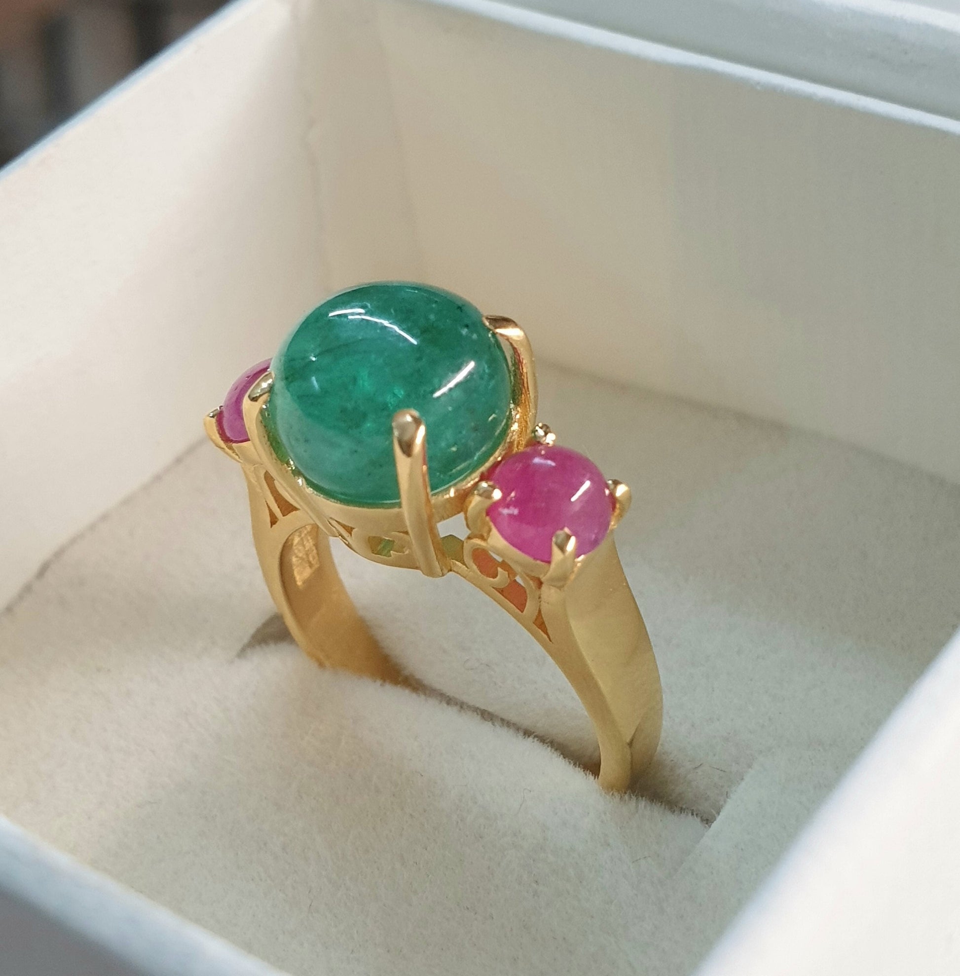Vintage Emerald Ruby Ring For Women, Antique Emerald Ring, Unique Natural Emerald Cabochon Ring, Multi Gemstone Vintage Ring Gift For Her