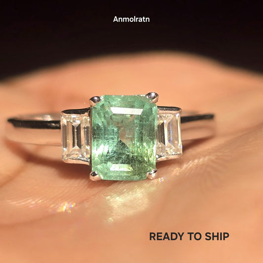 Natural Emerald Octagon Baguette Ring, 1.40CT Certified Colombian Emerald Cut Emerald Dainty Ring, Light Green Emerald Ring Gift For Women