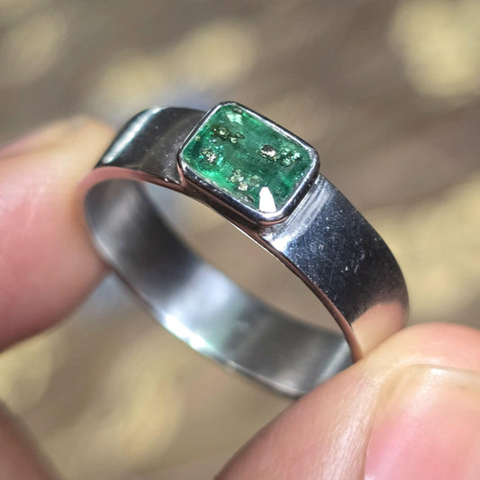 Vintage Emerald Ring, Natural Emerald Cut Emerald Octagon Ring For Men, Antique Emerald Bezel Set Solitaire Birthstone Dainty Silver Ring