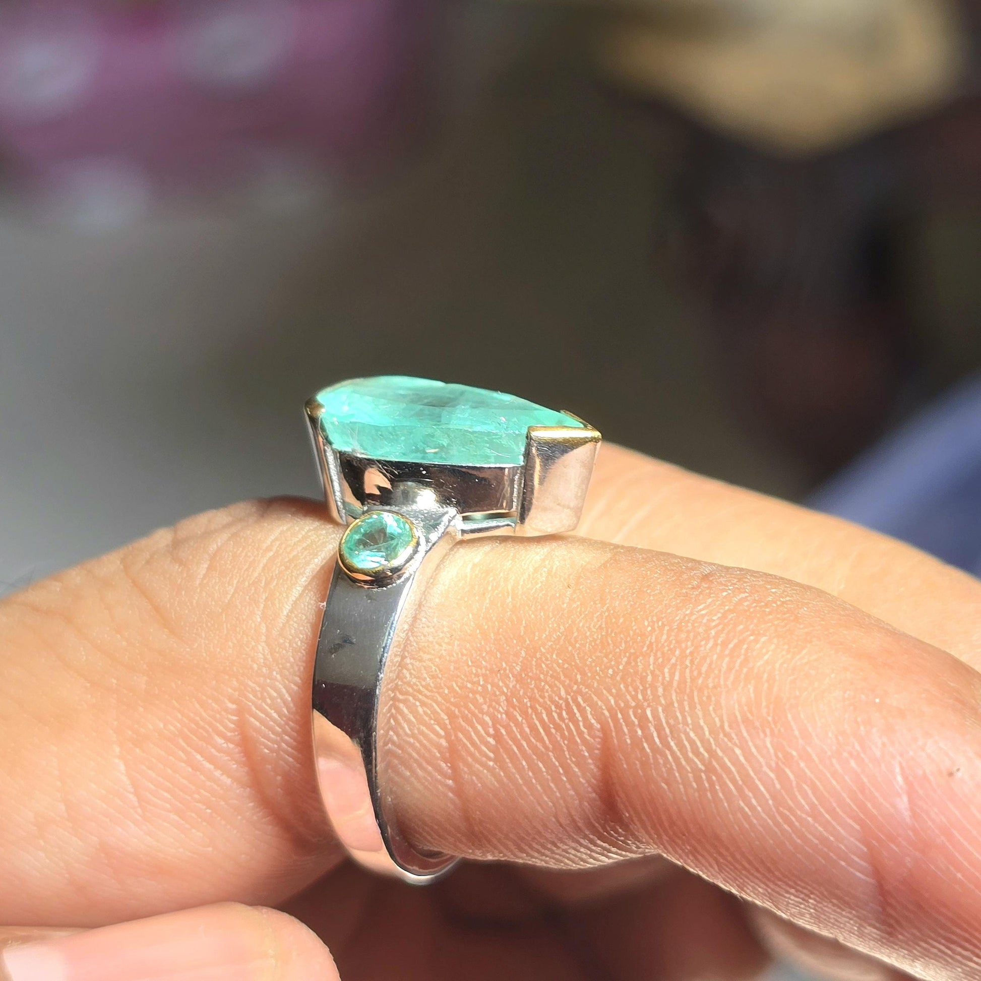 Vintage Natural Emerald Colombian Ring, Antique Emerald Silver Ring, Pear Emerald Solitaire Ring For Women, Unique Emerald Ring Gift For Her