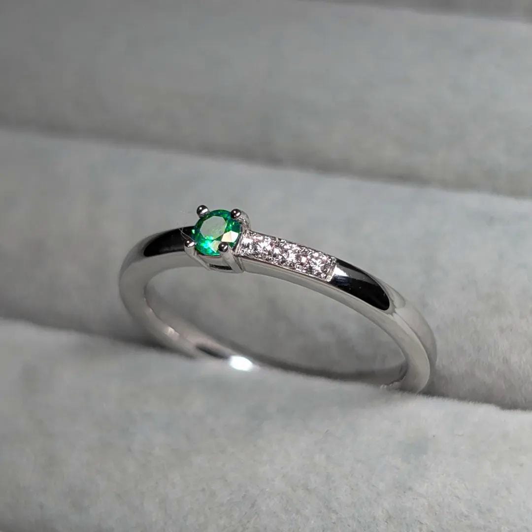 Emerald Engagement Band Ring, Vivid Green Colombian Emerald Wedding Ring, Solitaire Emerald & Diamond Ring Gift For Her, Tiny Emerald Ring
