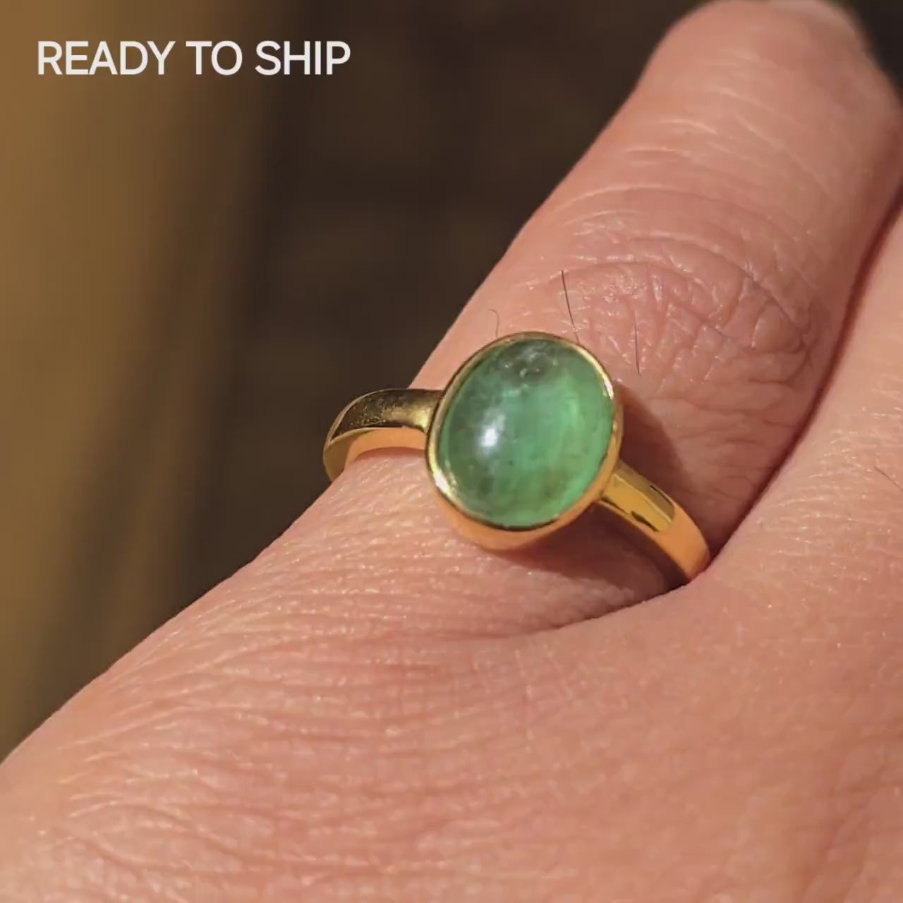Emerald Cabochon Ring, Green Emerald Solitaire Ring, Emerald Oval Bezel Set Birthstone Ring, Natural Emerald Pinky Ring, 3CT Emerald ring