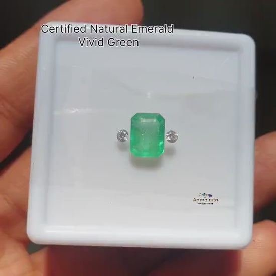 Emerald Diamond Wedding Ring, Custom Emerald Engagement Ring, Bright Green Emerald Ring For Women, Untreated Emerald Gold Stacking Ring Gift