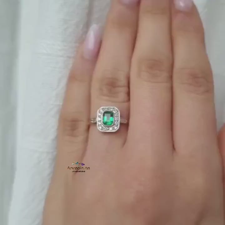 Emerald Cluster Wedding Ring, High Quality Emerald Cut Engagement ring For Women, 14k Bezel Set Natural Emerald Octagon Ring Gift For Her,