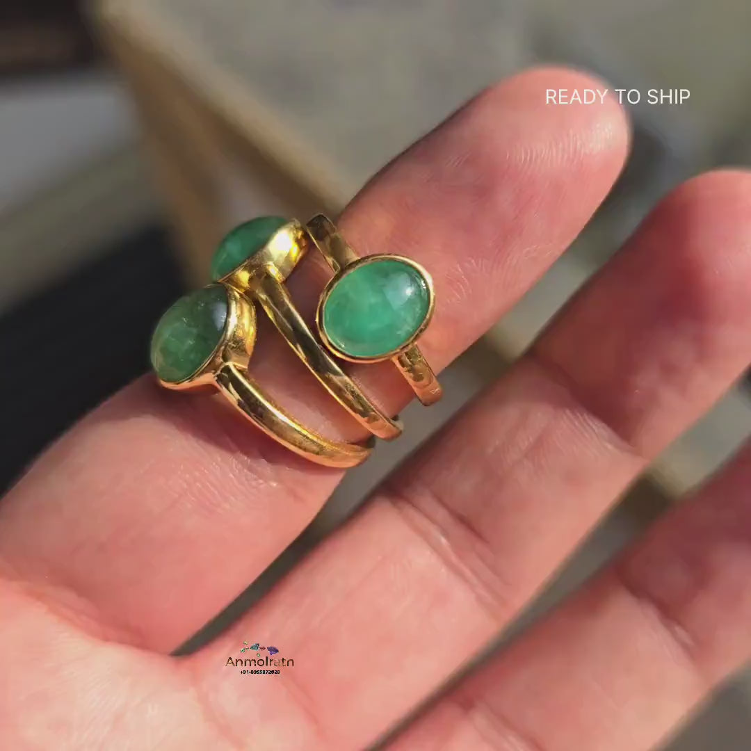 Emerald Cabochon Ring, Untreated Green Emerald Oval Solitaire Birthstone Ring, Pinky Emerald Oval Bezel Set Ring, Tiny Emerald Dainty Ring