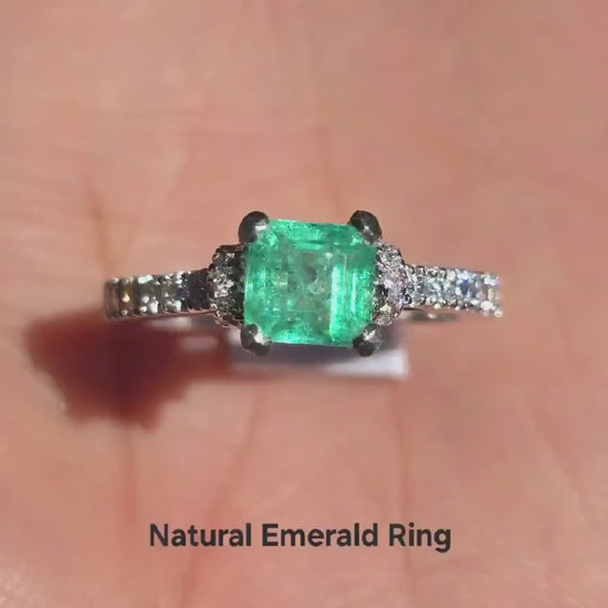 Pinky Emerald Wedding Ring For Women, Bright Green Natural Emerald Cut Solitaire Stacking Ring, Square Cut Emerald Octagon Silver Ring Gift